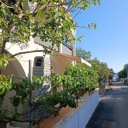 Apartments Branka- 4 Apartments In House- 1 Apartment Has Jacuzzi Vir Exterior photo