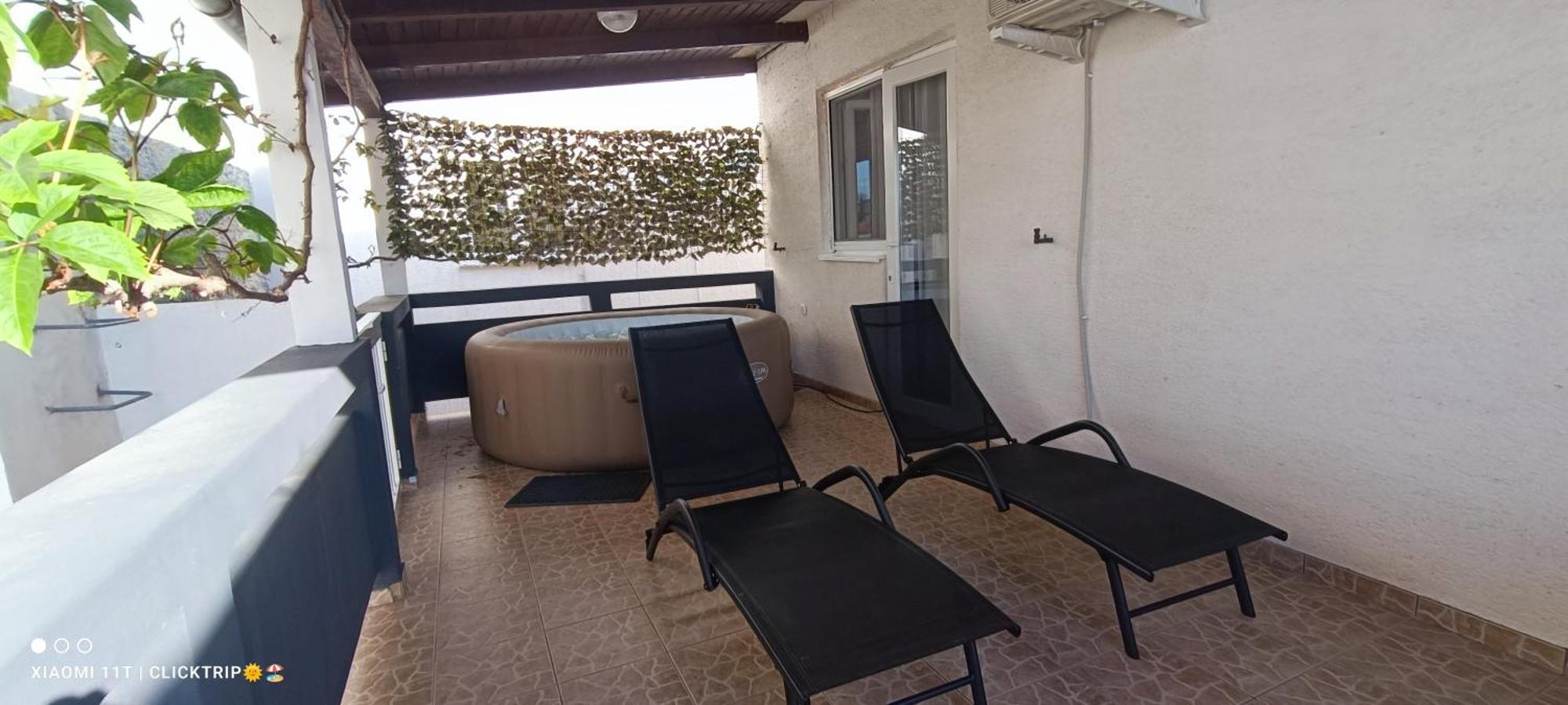 Apartments Branka- 4 Apartments In House- 1 Apartment Has Jacuzzi Vir Exterior photo